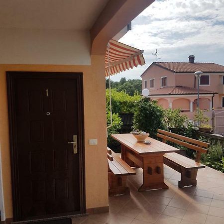 App Ena Apartment Umag Exterior foto