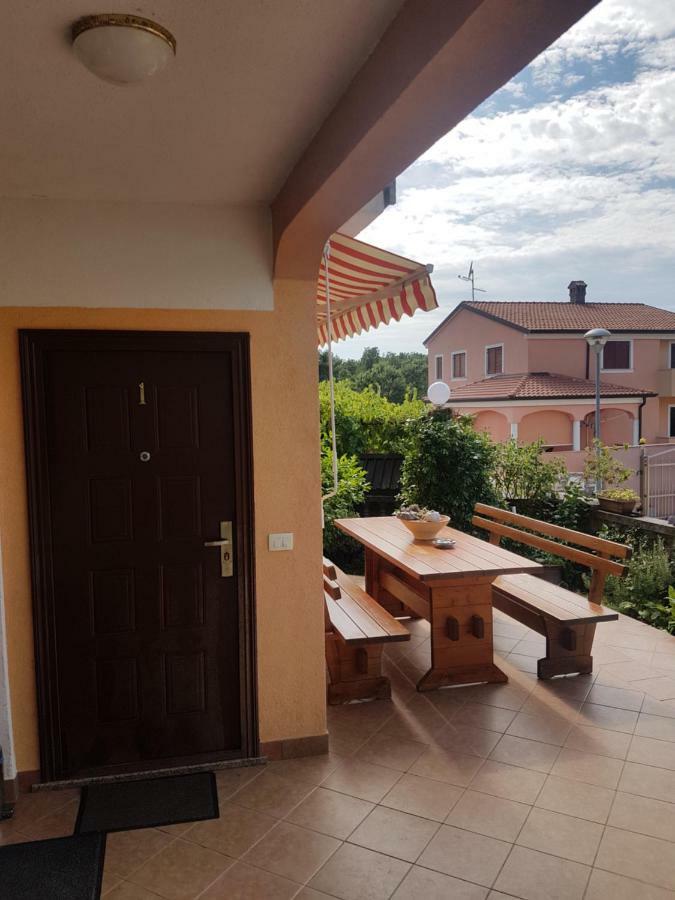 App Ena Apartment Umag Exterior foto